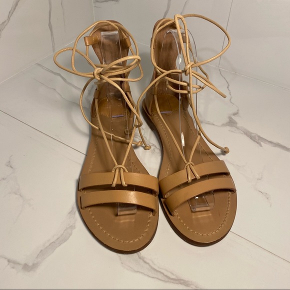 ⭐️HP⭐️ Pull&Bear Leather Lace Up Flat Sandal - Picture 3 of 7